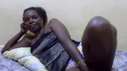 Snapshot of slimmygal chatting on 02.03.25 slimmygal online show from 02.03.25