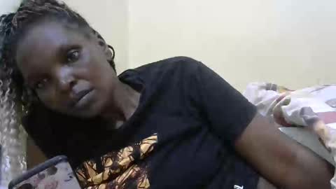 Snapshot of slimmygal chatting on 10.01.25 slimmygal online show from 10.01.25