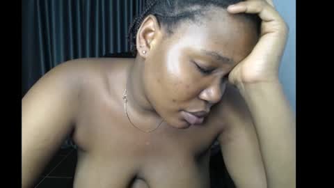 Snapshot of slimy_cunt chatting on 12.02.24 Jemila online show from 12.02.24