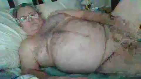 Snapshot of slippery_duck chatting on 03.02.25 slippery_duck online show from 03.02.25