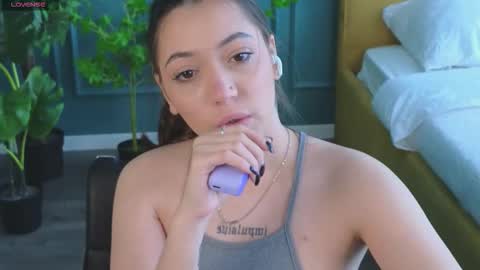 Emilia online show from 03.27.26