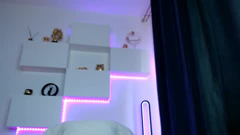 Ariana online show from 04.18.26