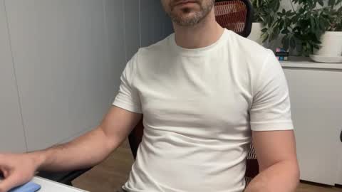 Snapshot of slutguy81 chatting on 03.04.26 Slutguy81 online show from 03.04.26