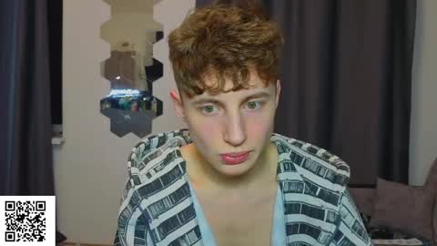 Snapshot of sluttsavage chatting on 05.23.26 sluttsavage online show from 05.23.26