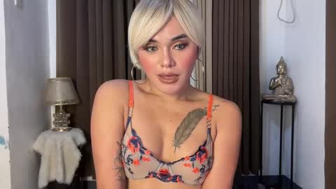 Slutty Lavinia online show from 03.08.26