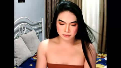 slutty_sam28 online show from 04.29.26