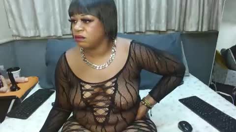 Snapshot of sluttyangelxxxx chatting on 02.20.26 sluttyangelxxxx online show from 02.20.26