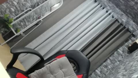 CHIE CHIE online show from 02.16.25