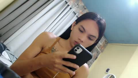Snapshot of sluttychie chatting on 06.22.26 CHIE CHIE online show from 06.22.26