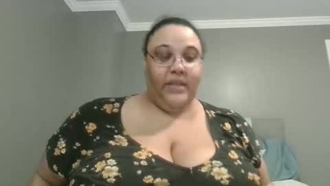 Snapshot of sluttyjess31 chatting on 03.04.26 Jessica online show from 03.04.26