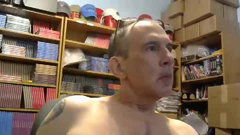 Snapshot of sluttyslave81 chatting on 04.13.26 sluttyslave81 online show from 04.13.26