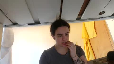 SluttySuzie17 online show from 05.10.26