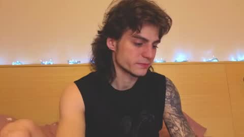 Gus online show from 04.19.26