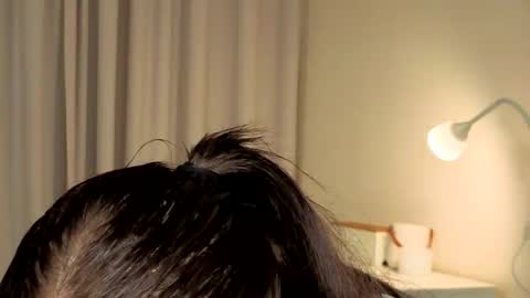 Snapshot of slyshypie chatting on 10.04.25 Lily online show from 10.04.25