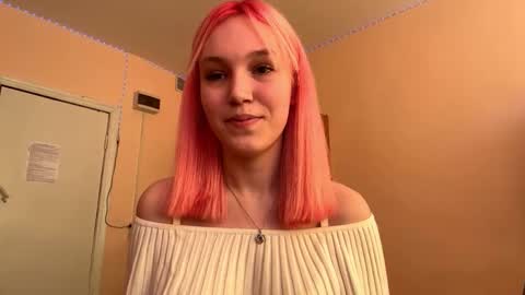 Snapshot of slyviaendo chatting on 03.28.26 Viola online show from 03.28.26