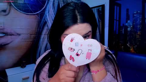 Snapshot of small__naughty chatting on 01.24.25 Mariana Torres online show from 01.24.25
