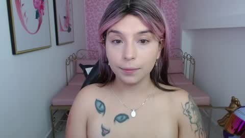 Snapshot of small__naughty chatting on 05.26.26 Mariana Torres online show from 05.26.26