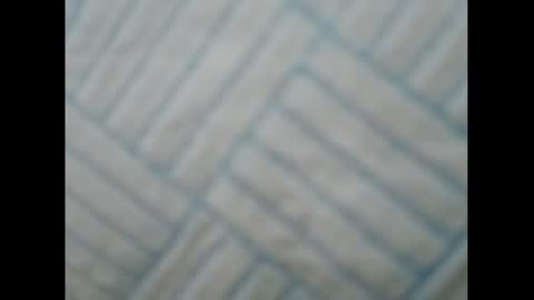 Small Hairy Uncut online show from 02.05.25