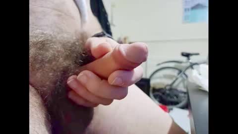 Small Hairy Uncut online show from 10.17.25