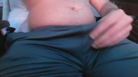 Snapshot of smallmeatx chatting on 10.27.25 smallmeatx online show from 10.27.25