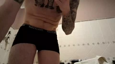 smallone8825 online show from 02.04.26