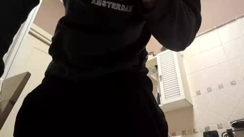 smallone8825 online show from 03.30.26