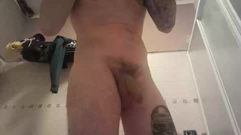 smallone8825 online show from 04.17.26