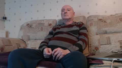 Snapshot of smallsteve562 chatting on 02.13.26 Steve online show from 02.13.26