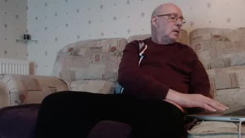 Snapshot of smallsteve562 chatting on 03.01.26 Steve online show from 03.01.26