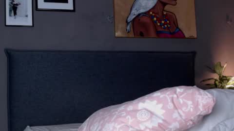 Anna no bbbbybybbabebyy just Anna. And dont call me mom please. online show from 11.03.25