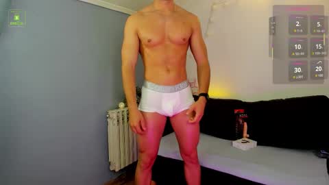 Snapshot of smart_fit_lad chatting on 09.17.25 Mateo online show from 09.17.25