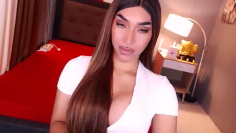 Snapshot of smasherqueen chatting on 04.24.26 smasherqueen online show from 04.24.26