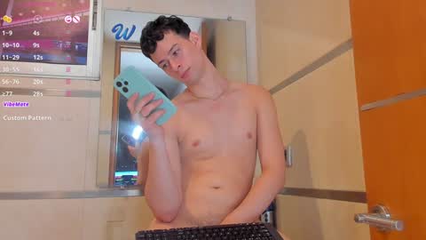 Jade Smiith online show from 12.24.24