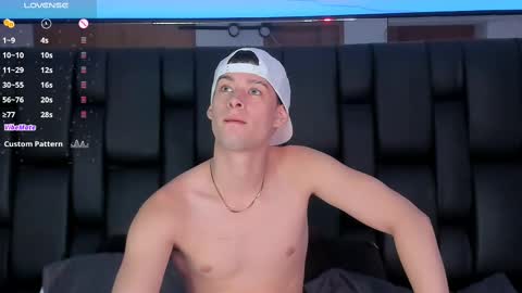 Jade Smiith online show from 02.14.25