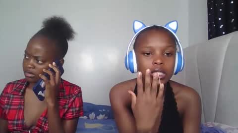 smiley luv1 online show from 01.14.26