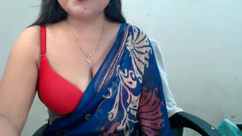 Snapshot of smiley_queen99 chatting on 07.14.26 smiley online show from 07.14.26