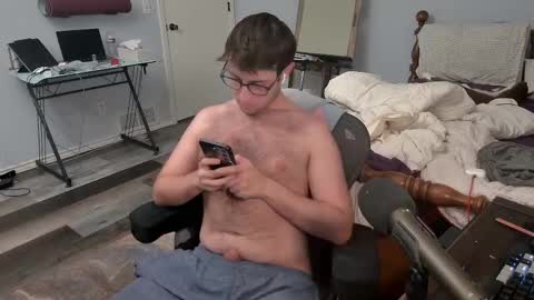 Snapshot of smilingwanker chatting on 02.26.25 smilingwanker online show from 02.26.25