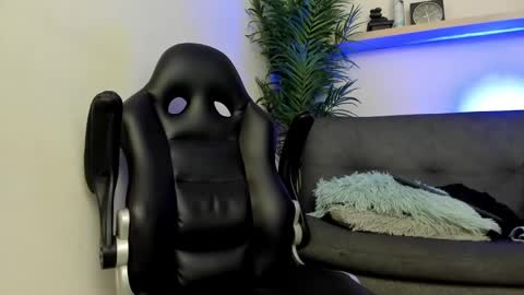 SMIT  online show from 02.13.25