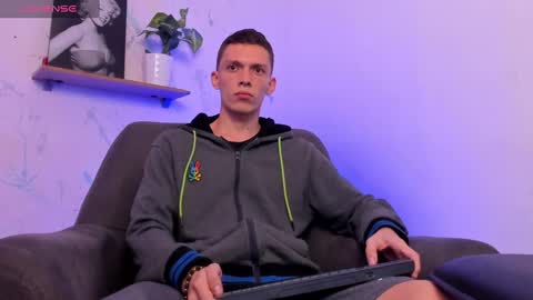 SMIT  online show from 02.15.25