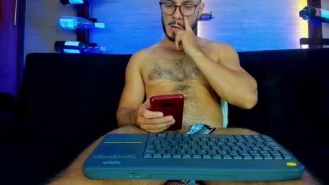 Snapshot of smith_994 chatting on 02.01.25 smith 994 online show from 02.01.25