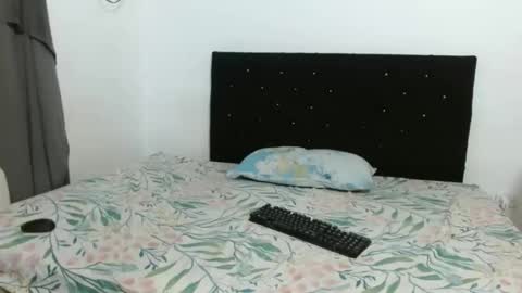 Smith y Mia online show from 12.13.25