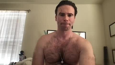 Snapshot of smo0kinvibzzagain chatting on 10.26.25 Sn0oOgiNZz online show from 10.26.25