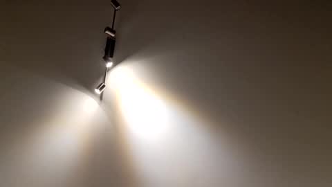 Snapshot of smokeandwatching chatting on 09.18.25 Smokeandwatching online show from 09.18.25