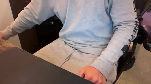 Snapshot of smokedsugar chatting on 05.18.26 smokedsugar online show from 05.18.26