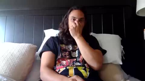 Snapshot of smokestar1991 chatting on 10.14.25 SmokeStar online show from 10.14.25