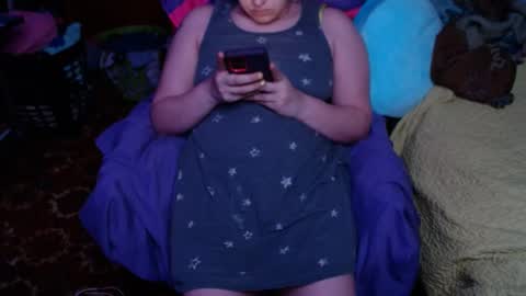 Snapshot of smokydian chatting on 10.05.25 DIAN dee-ann online show from 10.05.25