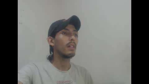 Snapshot of snackontime19 chatting on 05.27.26 snackontime19 online show from 05.27.26