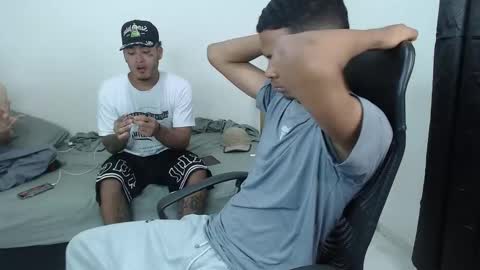 Snapshot of snak_master1 chatting on 09.09.25 snak_master1 online show from 09.09.25