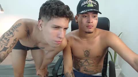 Snapshot of snak_master1 chatting on 09.14.25 snak_master1 online show from 09.14.25