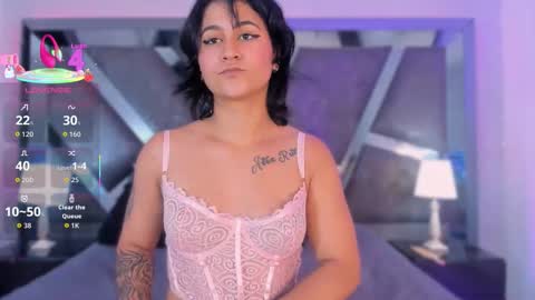 Snapshot of snakemuse chatting on 11.14.25 daya online show from 11.14.25